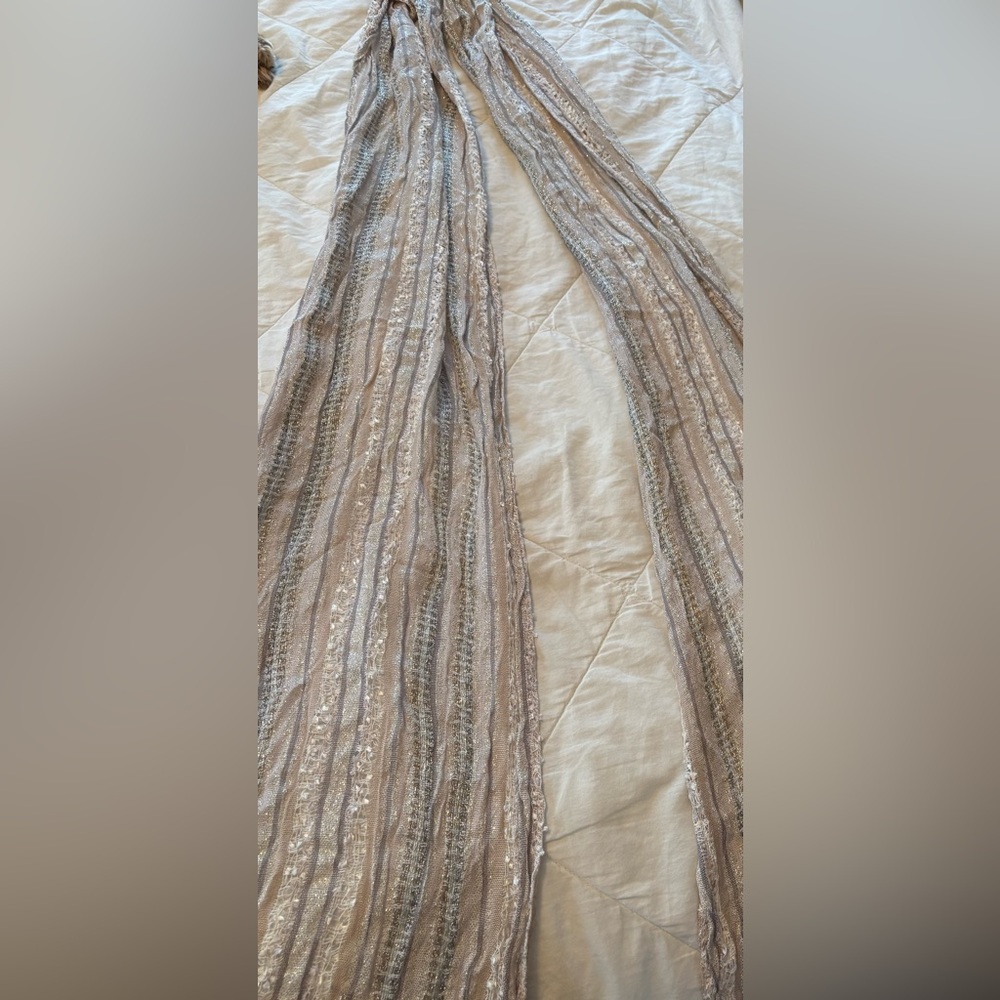 Three Women’s Lightweight Scarves - Picture 9 of 15